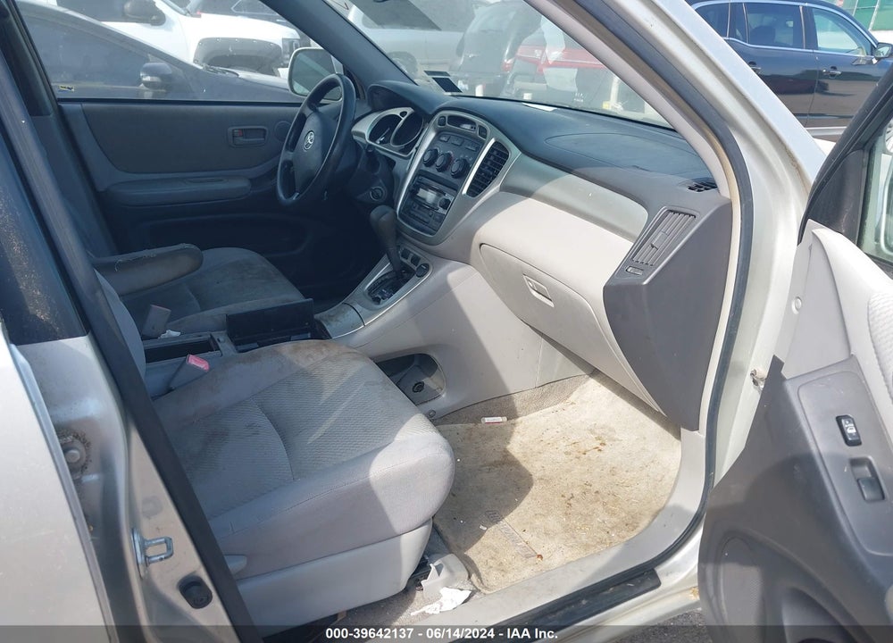 2006 TOYOTA HIGHLANDER VIN: JTEGD21A260153604
