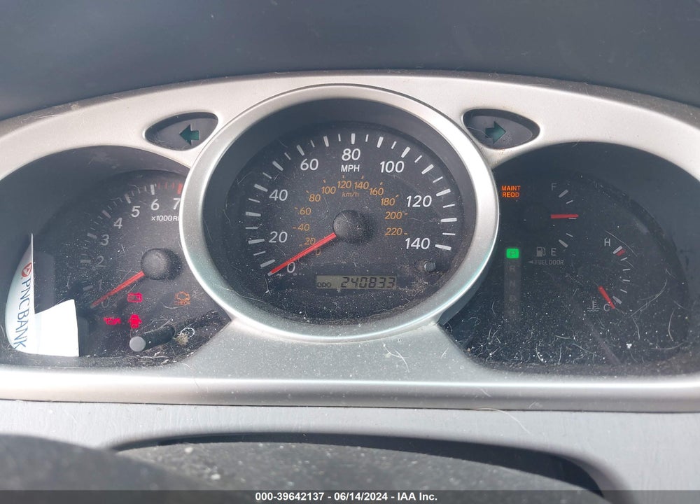 2006 TOYOTA HIGHLANDER VIN: JTEGD21A260153604