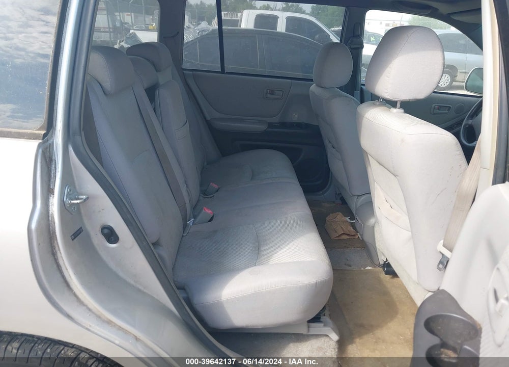 2006 TOYOTA HIGHLANDER VIN: JTEGD21A260153604