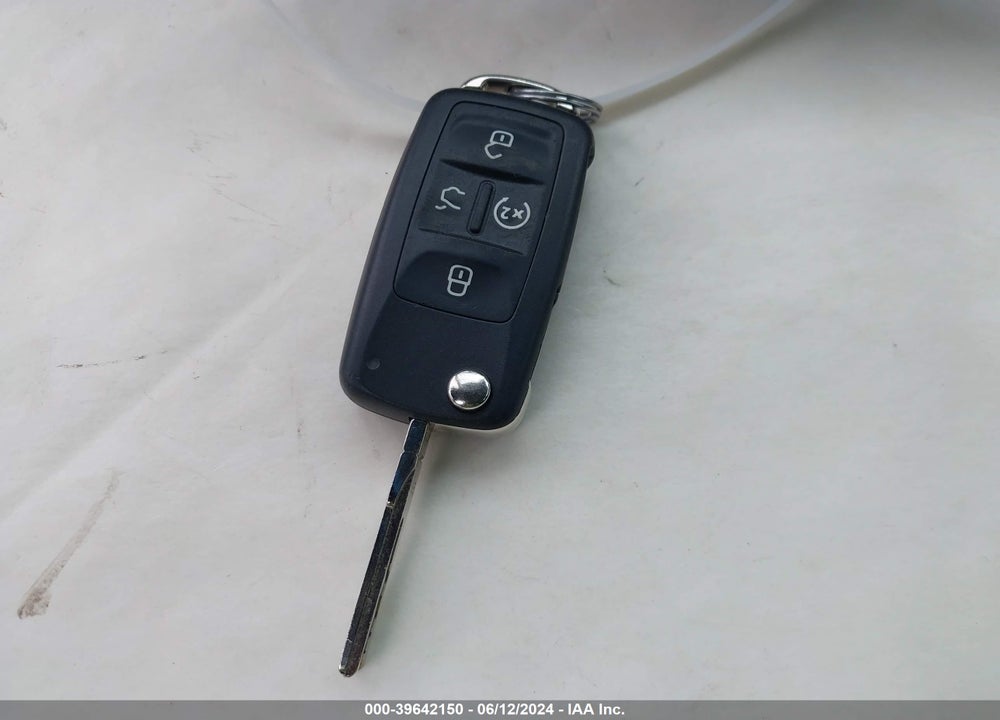 2022 VOLKSWAGEN PASSAT 2.0T SE VIN: 1VWSA7A39NC003313