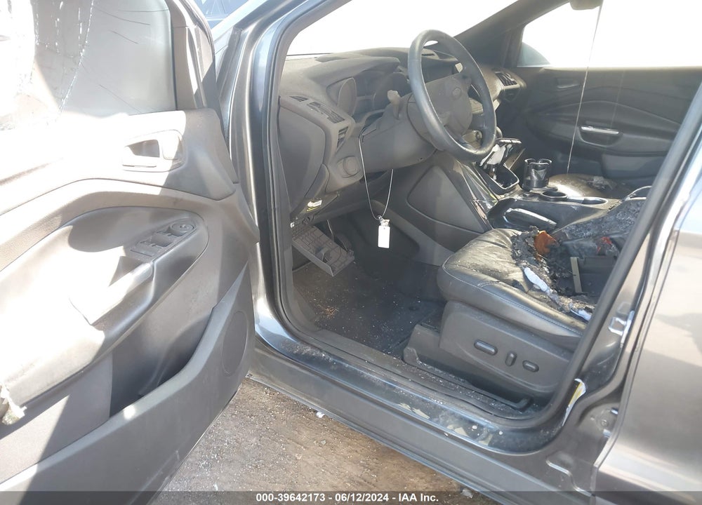 2015 FORD ESCAPE TITANIUM VIN: 1FMCU0JXXFUC36990