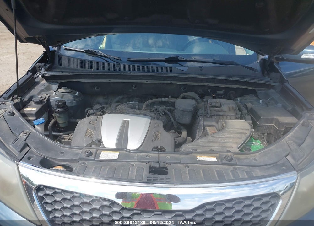 2011 KIA SORENTO EX V6 VIN: 5XYKUDA26BG064139