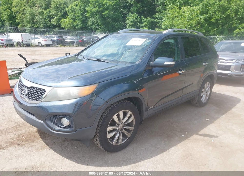 2011 KIA SORENTO EX V6 VIN: 5XYKUDA26BG064139