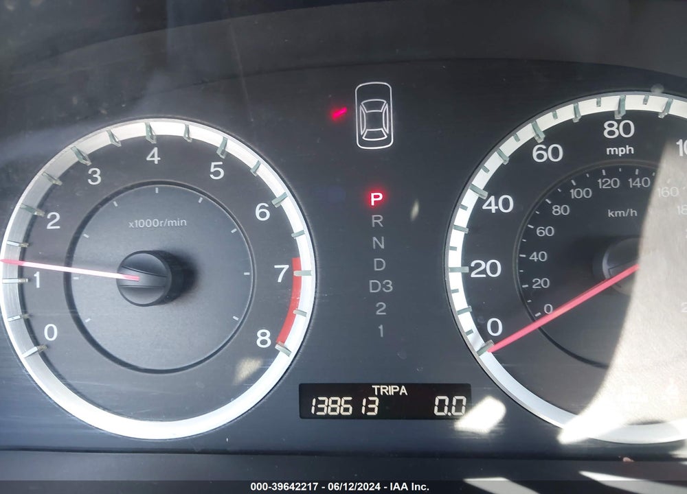 2008 HONDA ACCORD 2.4 LX-P VIN: 1HGCP264X8A116876