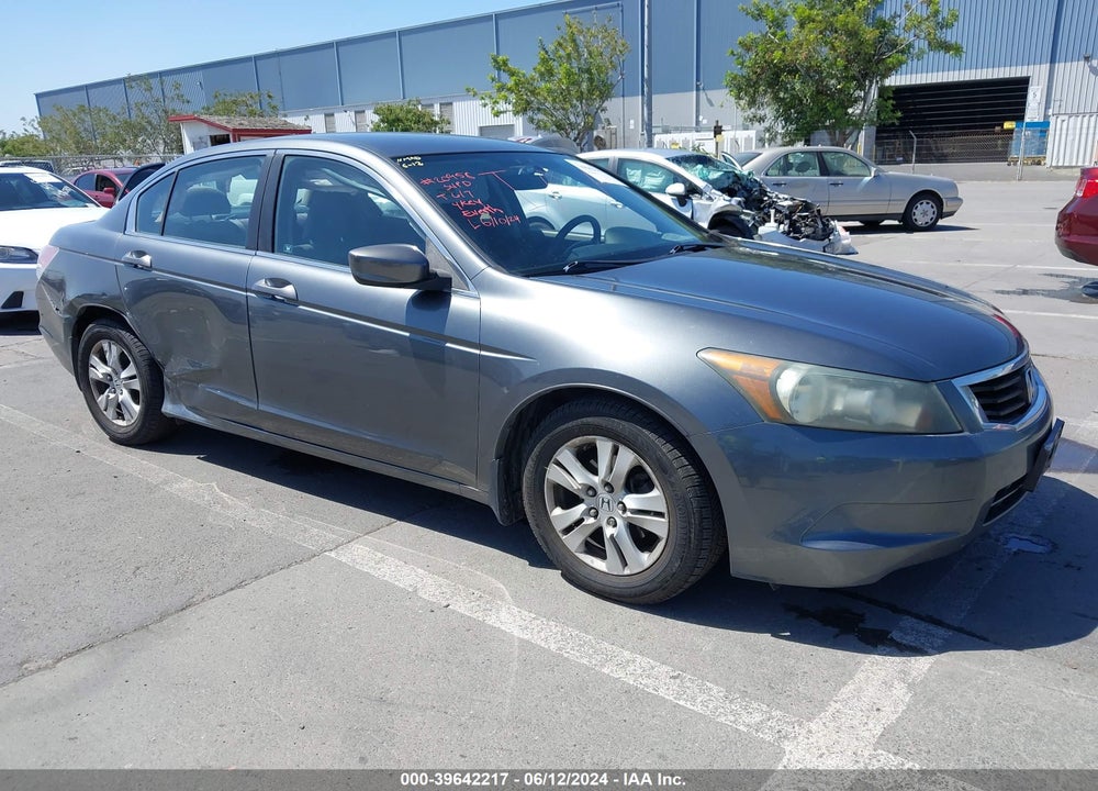 2008 HONDA ACCORD 2.4 LX-P VIN: 1HGCP264X8A116876