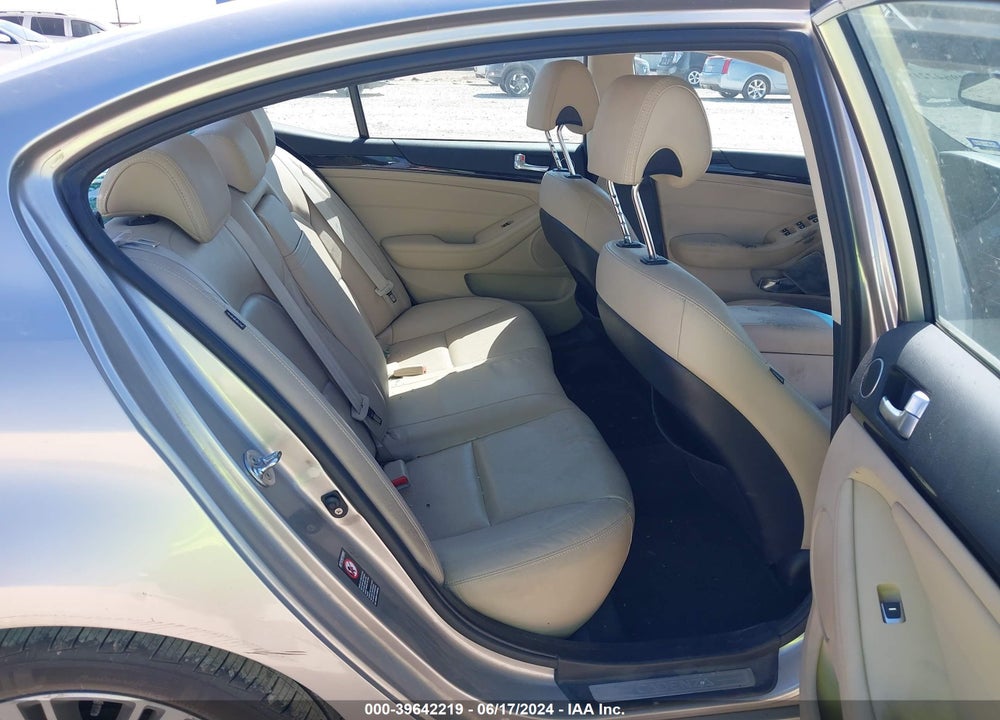 2014 KIA CADENZA PREMIUM VIN: KNALN4D74E5137771