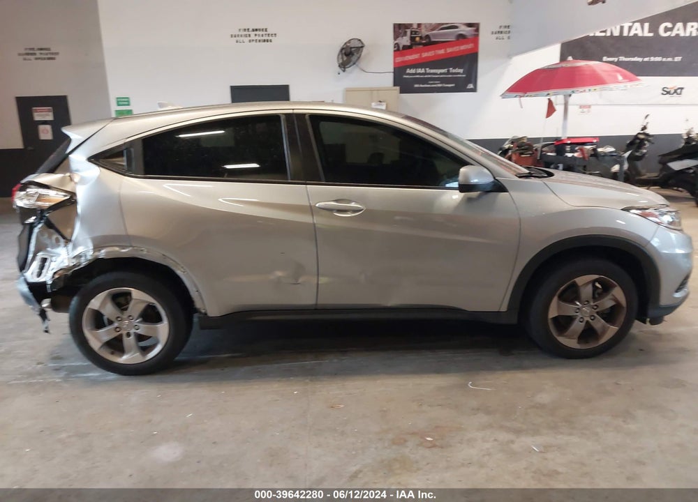 2019 HONDA HR-V LX VIN: 3CZRU6H34KG715921