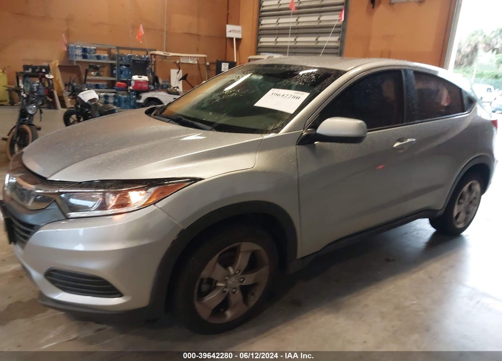 2019 HONDA HR-V LX VIN: 3CZRU6H34KG715921