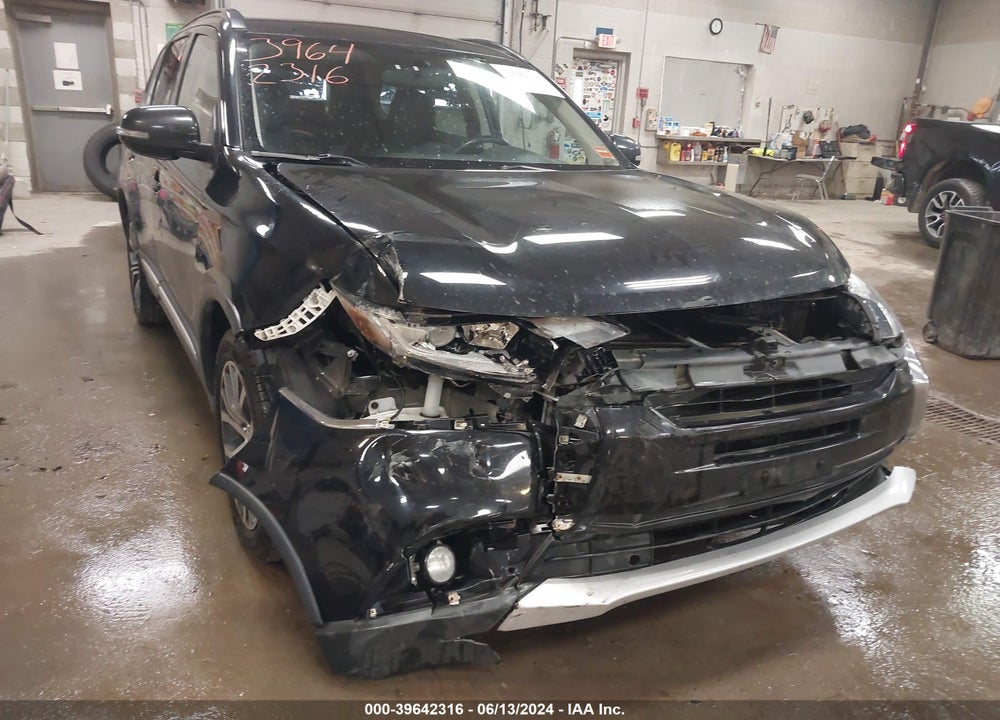 2016 MITSUBISHI OUTLANDER SEL VIN: JA4AZ3A33GZ061282