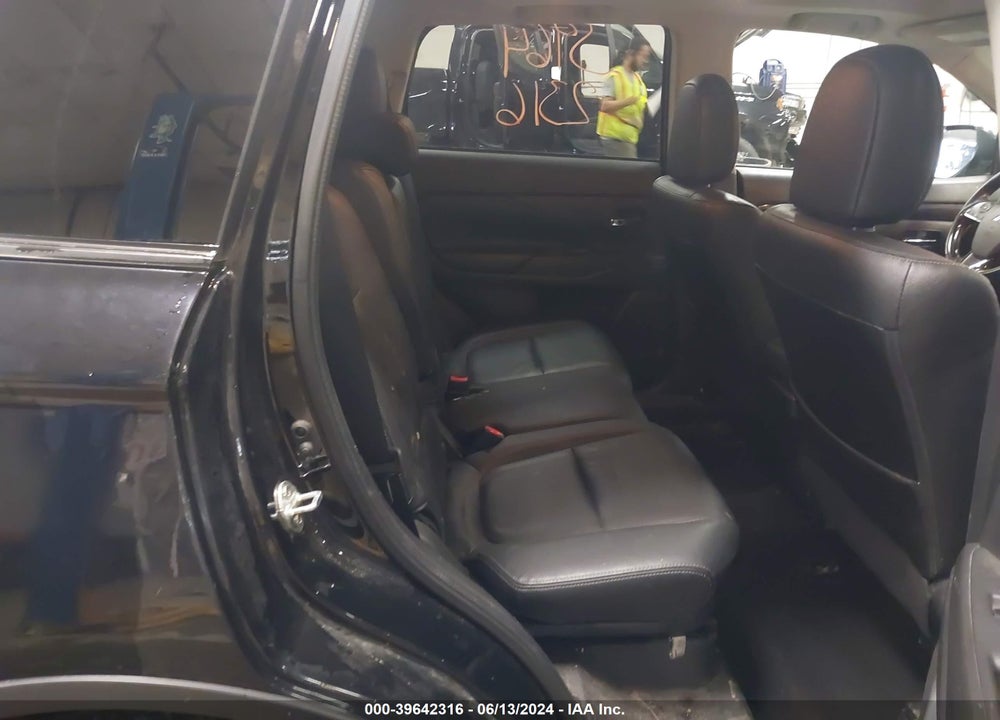 2016 MITSUBISHI OUTLANDER SEL VIN: JA4AZ3A33GZ061282