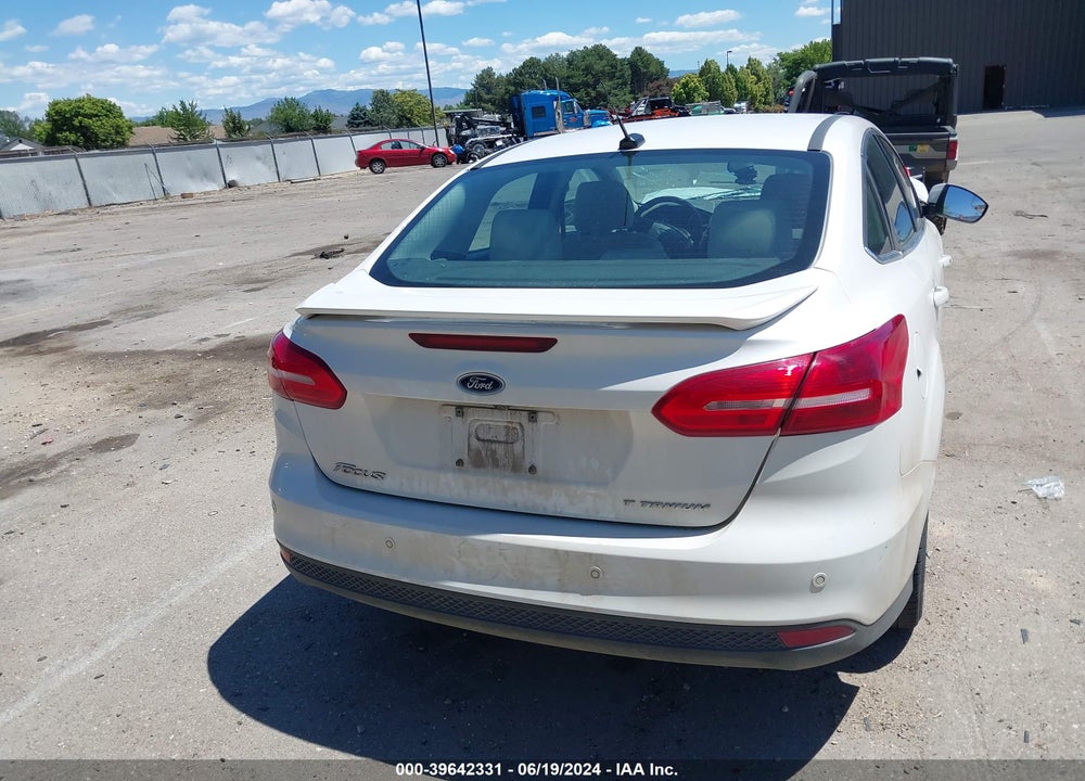 2017 FORD FOCUS TITANIUM VIN: 1FADP3J29HL264994