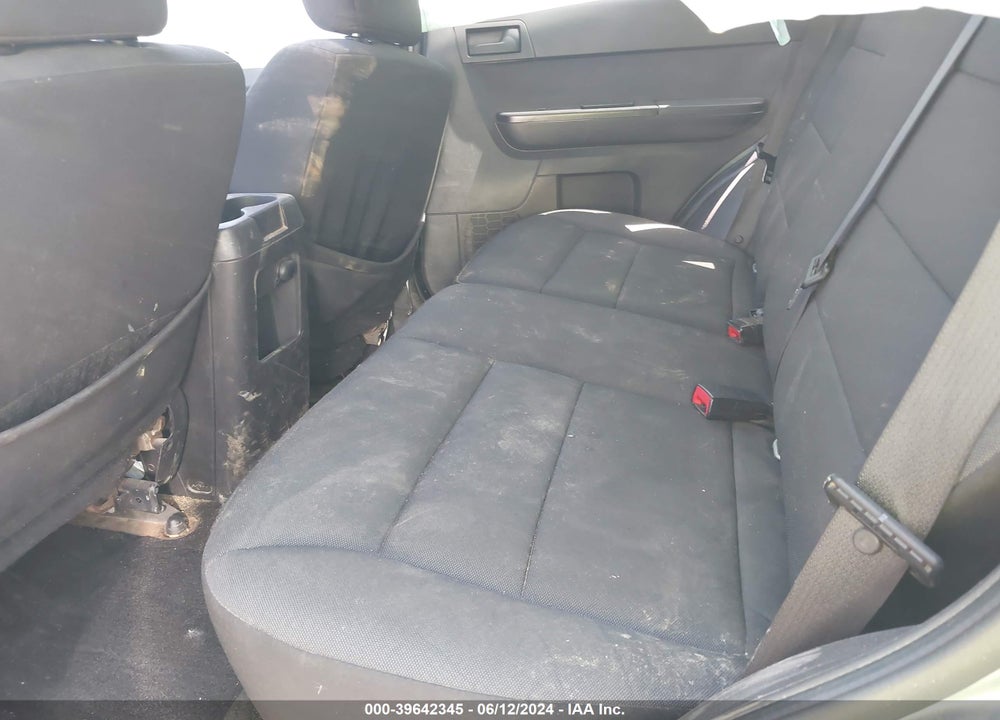 2010 FORD ESCAPE XLT VIN: 1FMCU0DG9AKC88336