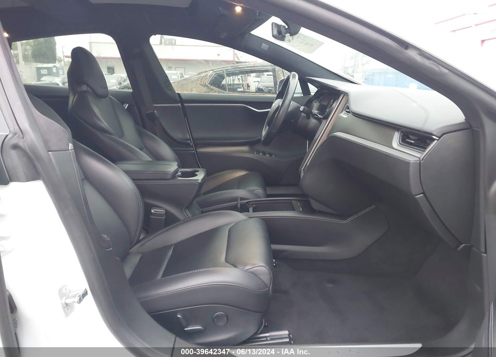 2018 TESLA MODEL S 100D/75D/P100D VIN: 5YJSA1E27JF285546