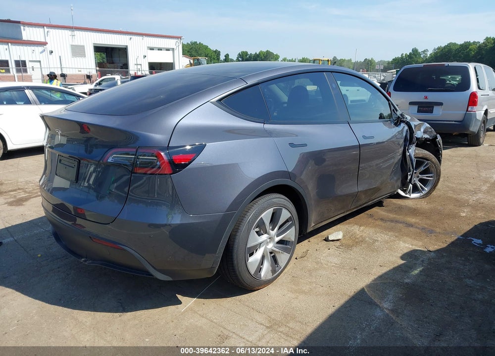 2023 TESLA MODEL Y RWD VIN: 7SAYGDED9PF956075