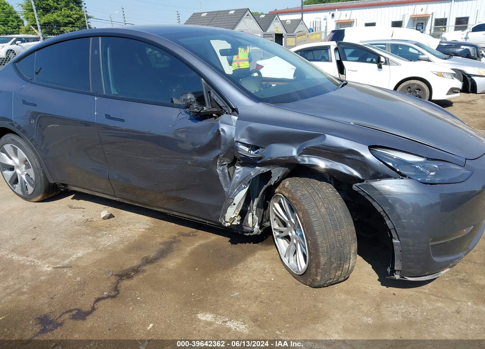 2023 TESLA MODEL Y RWD VIN: 7SAYGDED9PF956075
