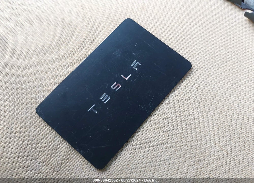2023 TESLA MODEL Y RWD VIN: 7SAYGDED9PF956075