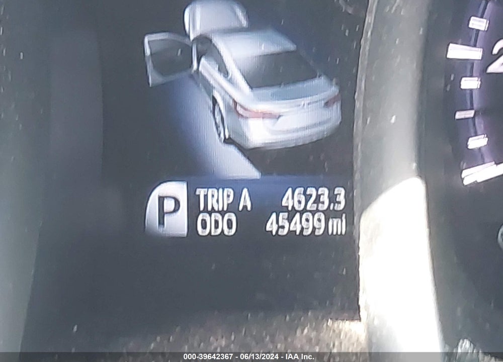 2018 TOYOTA AVALON HYBRID XLE PREMIUM VIN: 4T1BD1EB5JU061587