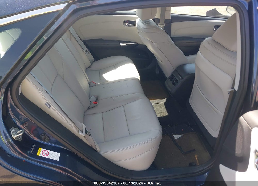 2018 TOYOTA AVALON HYBRID XLE PREMIUM VIN: 4T1BD1EB5JU061587