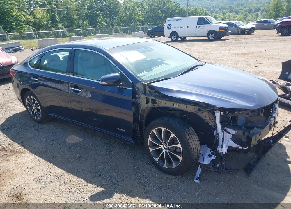 2018 TOYOTA AVALON HYBRID XLE PREMIUM VIN: 4T1BD1EB5JU061587