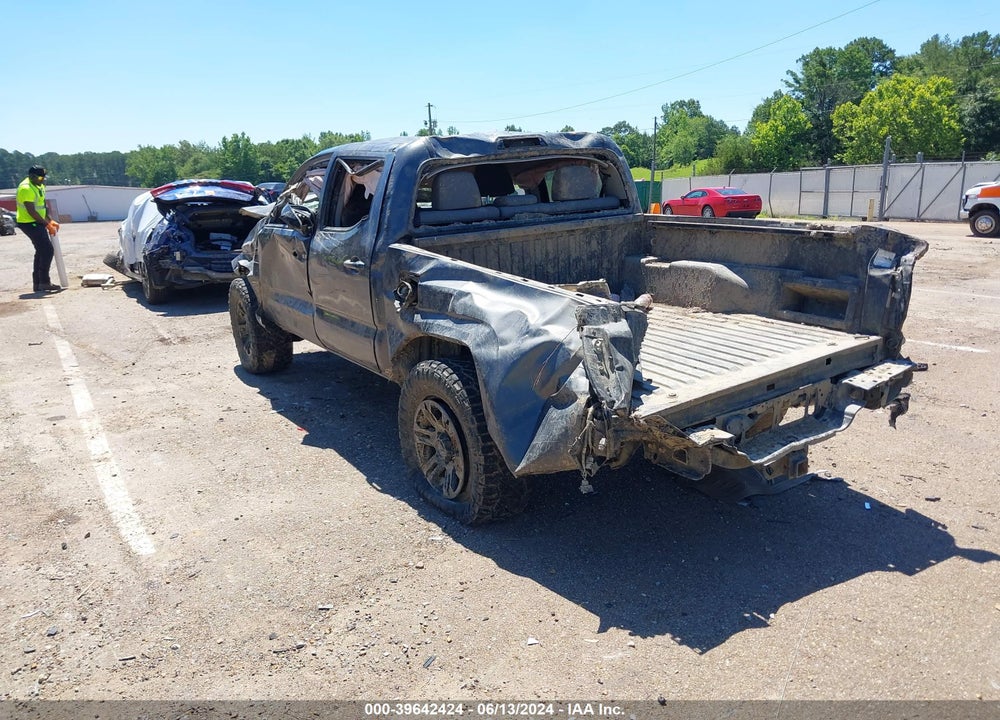 2019 TOYOTA TACOMA SR V6 VIN: 3TMCZ5AN0KM267777