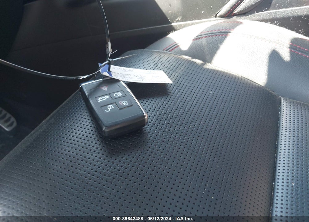 2020 JAGUAR E-PACE CHECKERED FLAG EDITION P250 AWD AUTOMATIC VIN: SADF12FX4L1008659