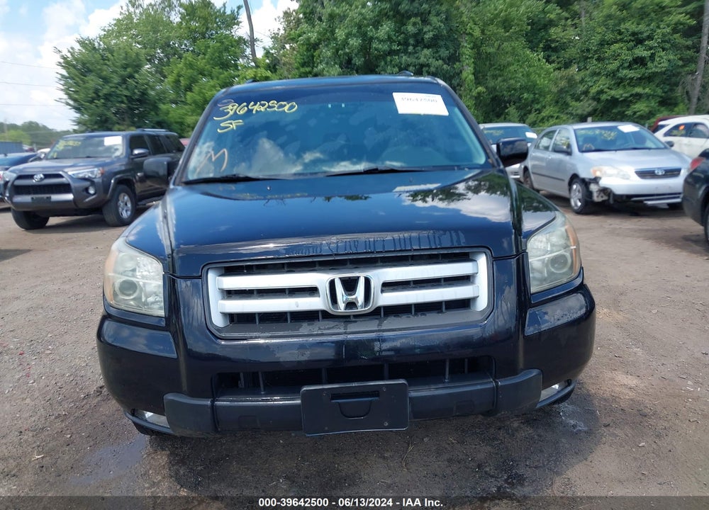 2006 HONDA PILOT EX-L VIN: 5FNYF187X6B028939