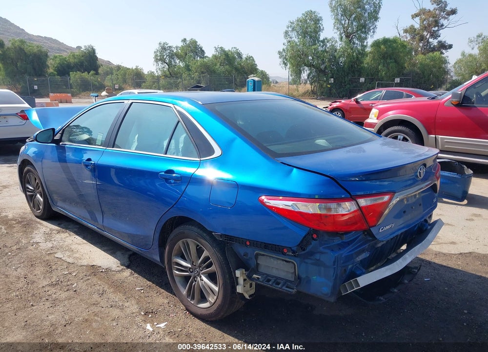 2017 TOYOTA CAMRY SE VIN: 4T1BF1FK8HU752440