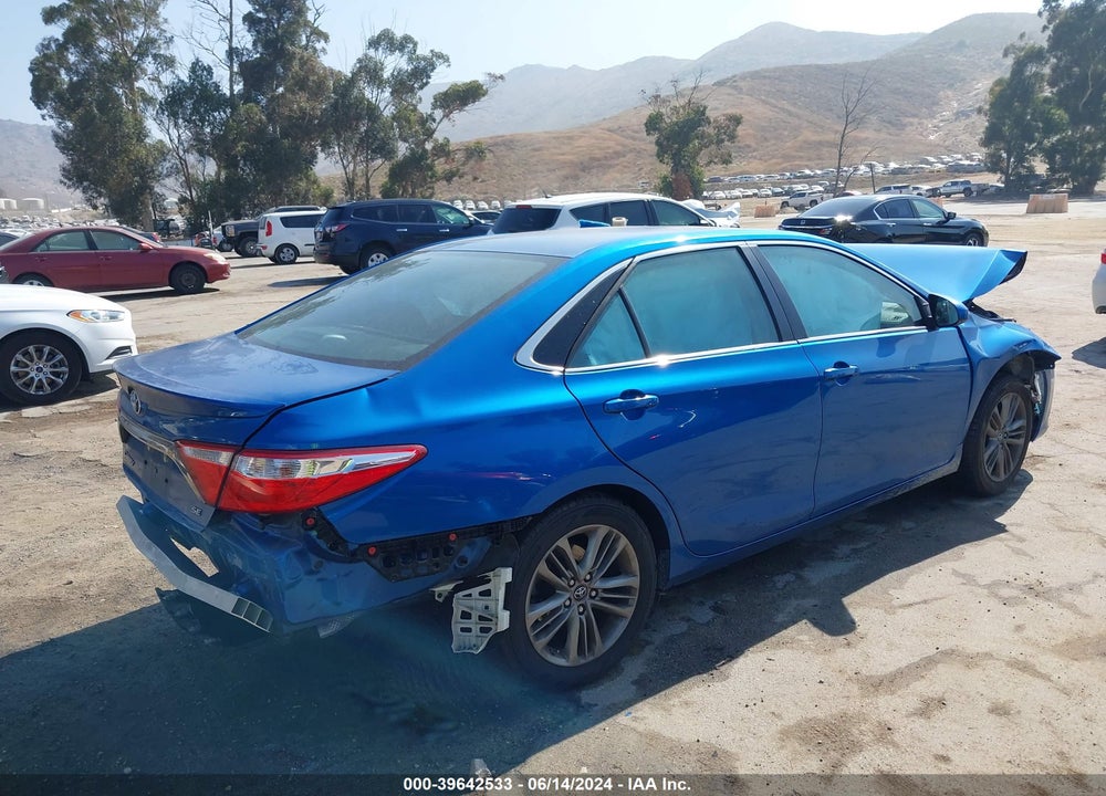 2017 TOYOTA CAMRY SE VIN: 4T1BF1FK8HU752440