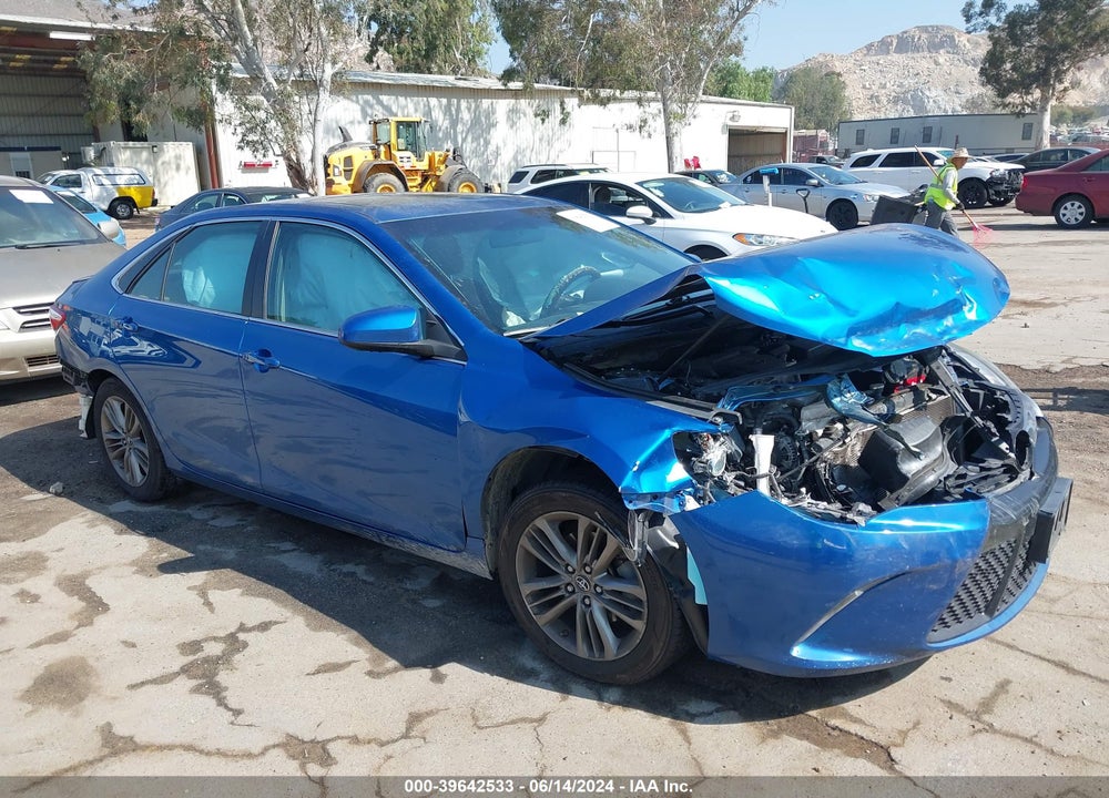 2017 TOYOTA CAMRY SE VIN: 4T1BF1FK8HU752440