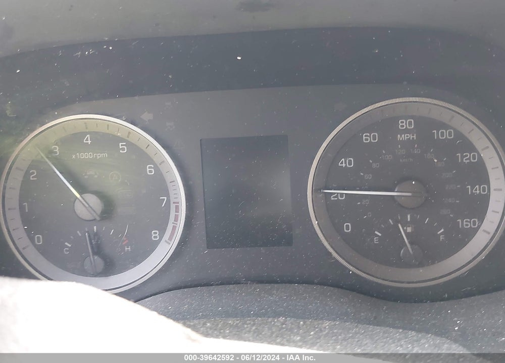 2017 HYUNDAI TUCSON SPORT VIN: KM8J3CA22HU582633