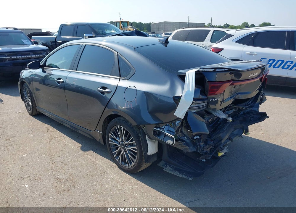 2023 KIA FORTE GT LINE VIN: 3KPF54AD8PE663340
