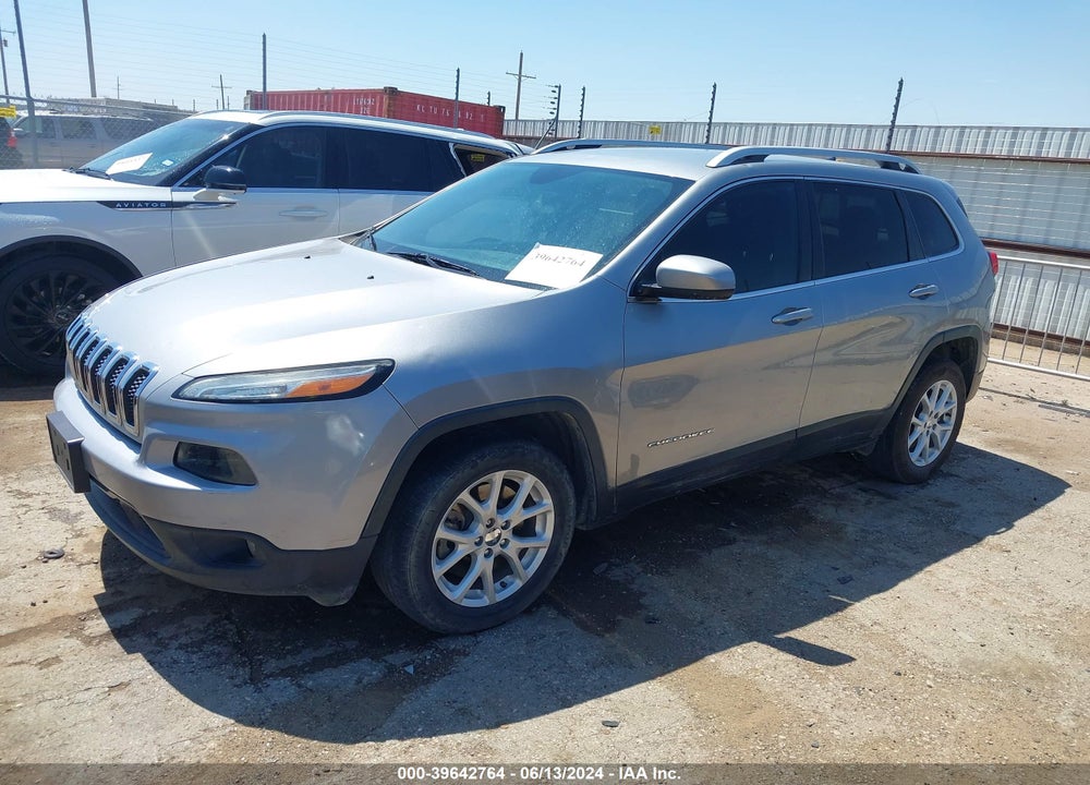 2016 JEEP CHEROKEE LATITUDE VIN: 1C4PJLCB8GW303268