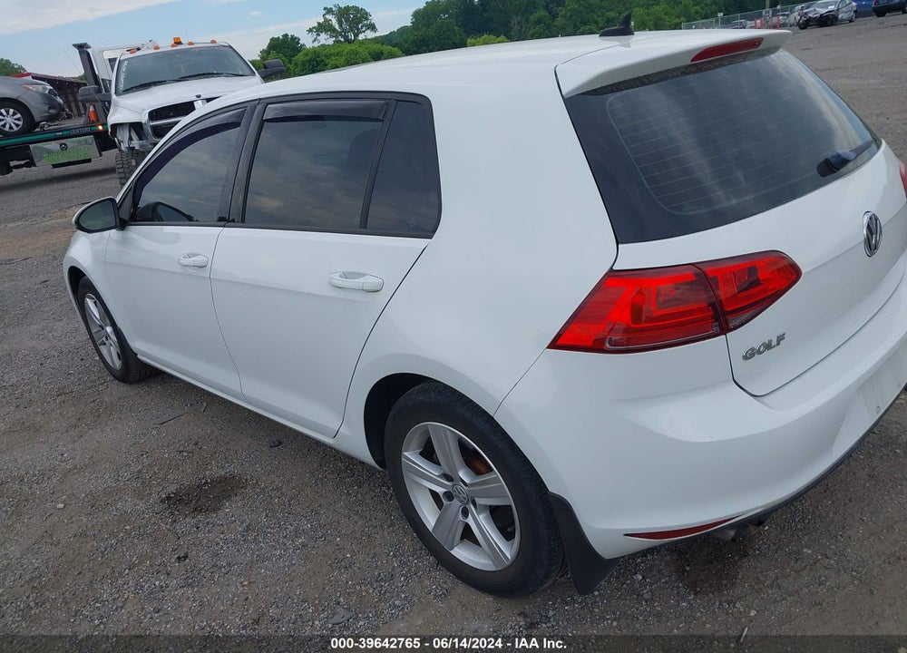 2017 VOLKSWAGEN GOLF VIN: 3VW217AU8HM001760