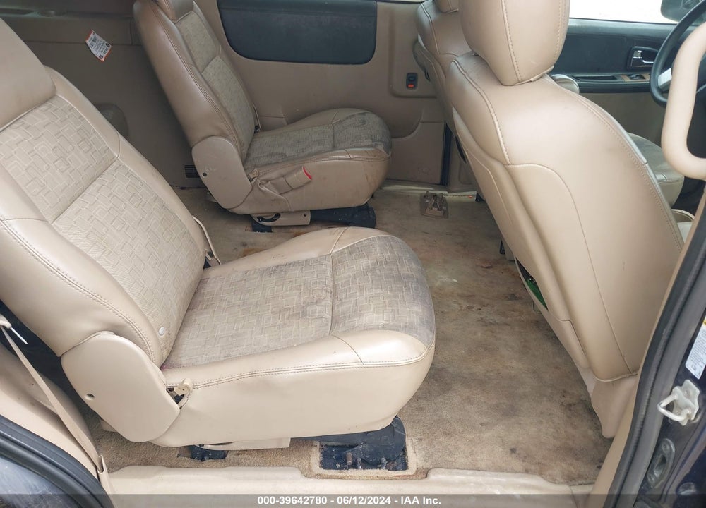2005 SATURN RELAY FWD VIN: 5GZDV03L55D239860