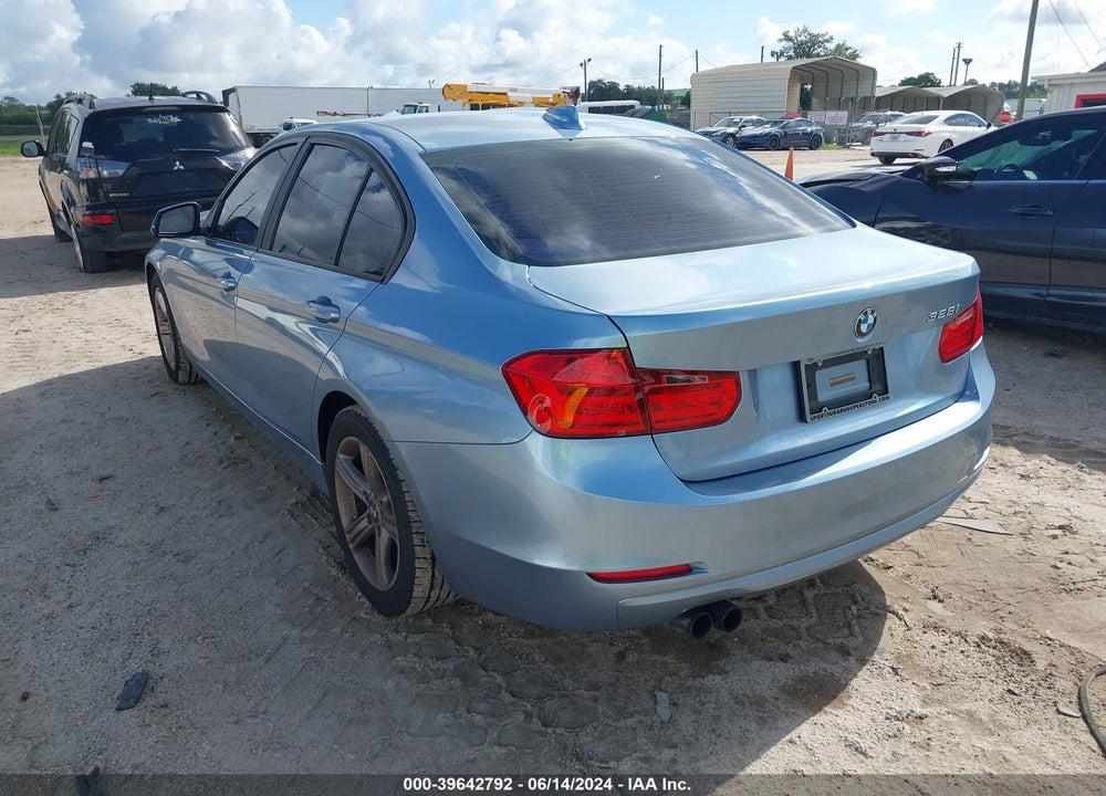 2012 BMW 328I VIN: WBA3A5G50CNP18225