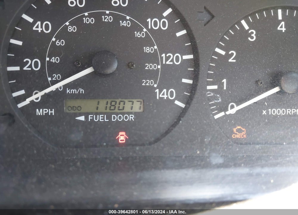 2000 TOYOTA CAMRY LE V6 VIN: JT2BF22K8Y0286119
