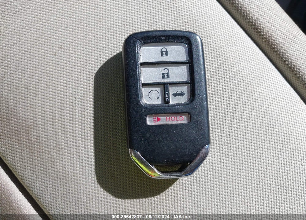 2020 HONDA INSIGHT EX VIN: 19XZE4F52LE005084
