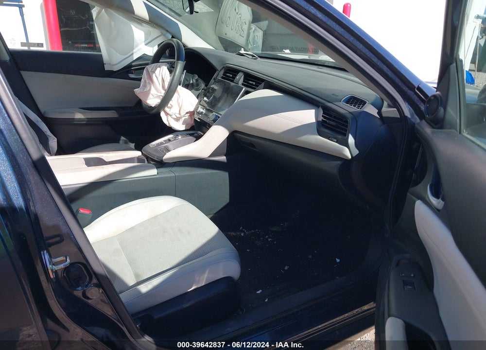 2020 HONDA INSIGHT EX VIN: 19XZE4F52LE005084