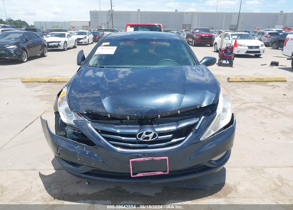 2013 HYUNDAI SONATA GLS VIN: 5NPEB4AC1DH684548