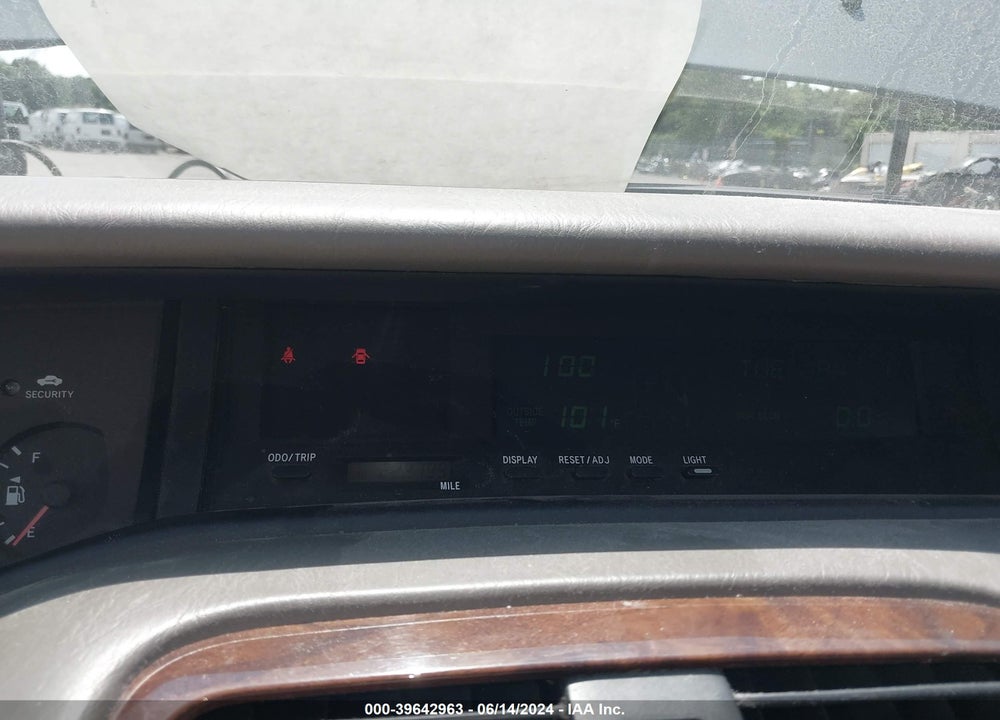 2003 TOYOTA AVALON XLS VIN: 4T1BF28B63U284400