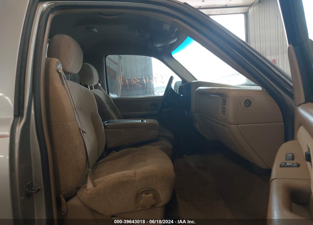 1999 CHEVROLET SILVERADO 1500 LS VIN: 1GCEK14V2XZ112266