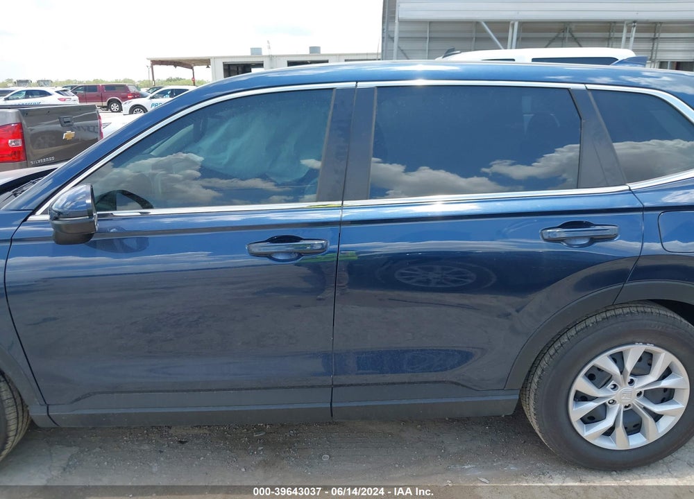 2023 HONDA CR-V LX 2WD VIN: 7FARS3H22PE013325
