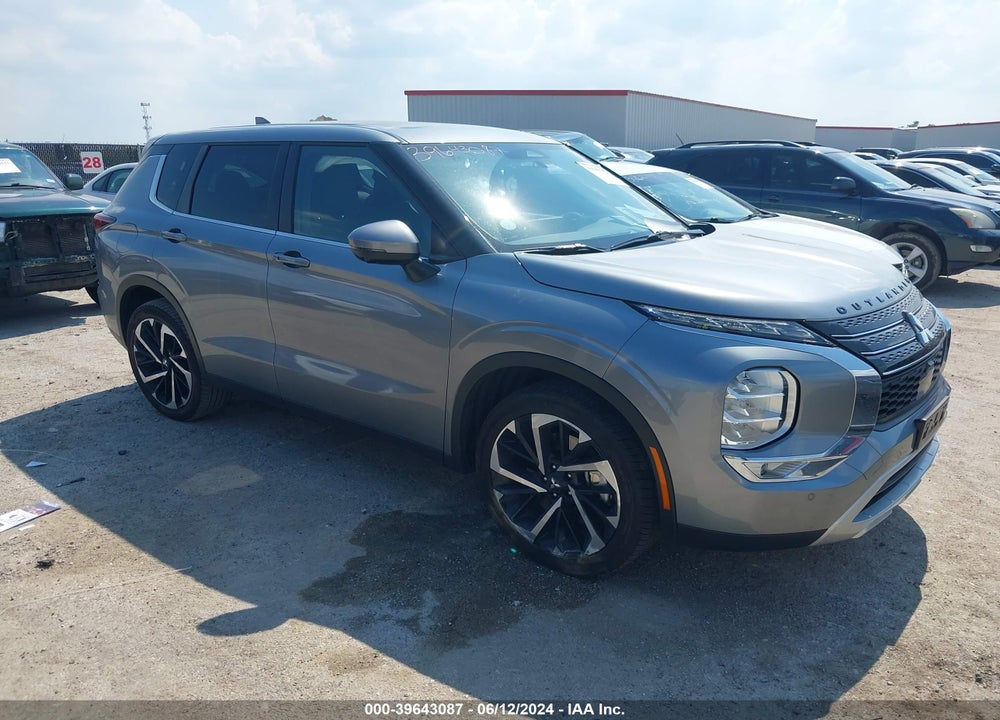 2024 MITSUBISHI OUTLANDER VIN: JA4J3VA81RZ004929