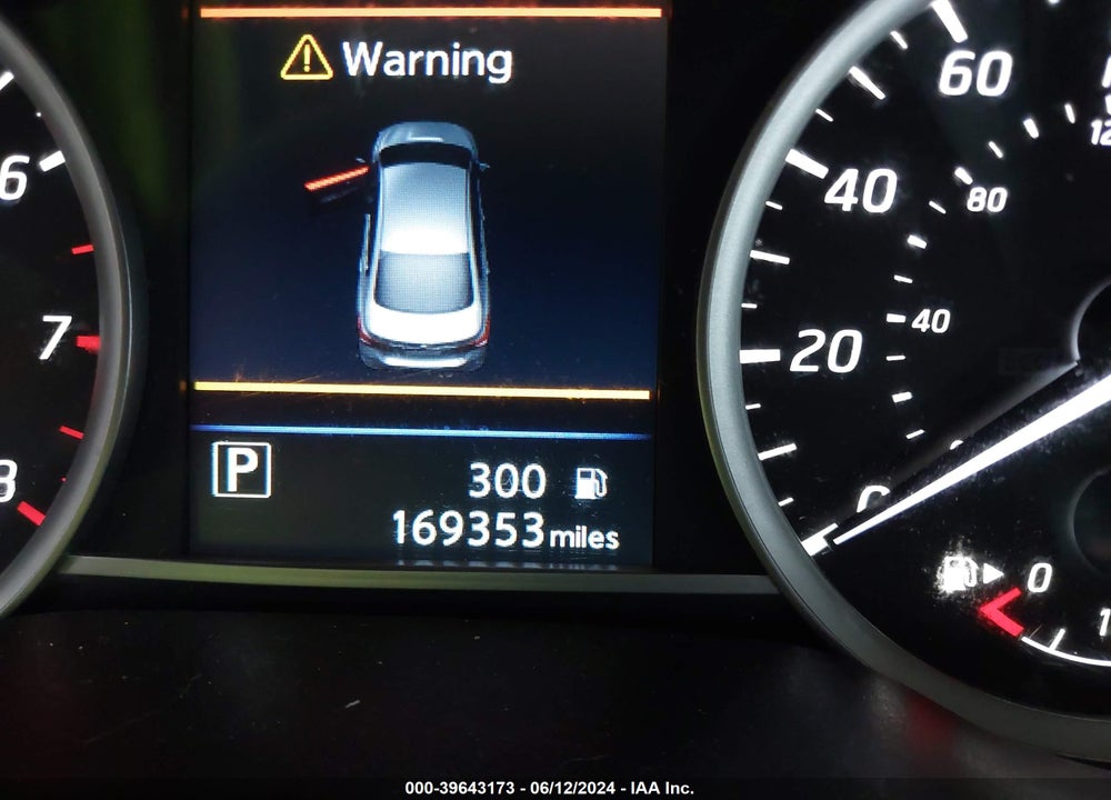 2019 NISSAN SENTRA VIN: 3N1AB7AP5KY256875