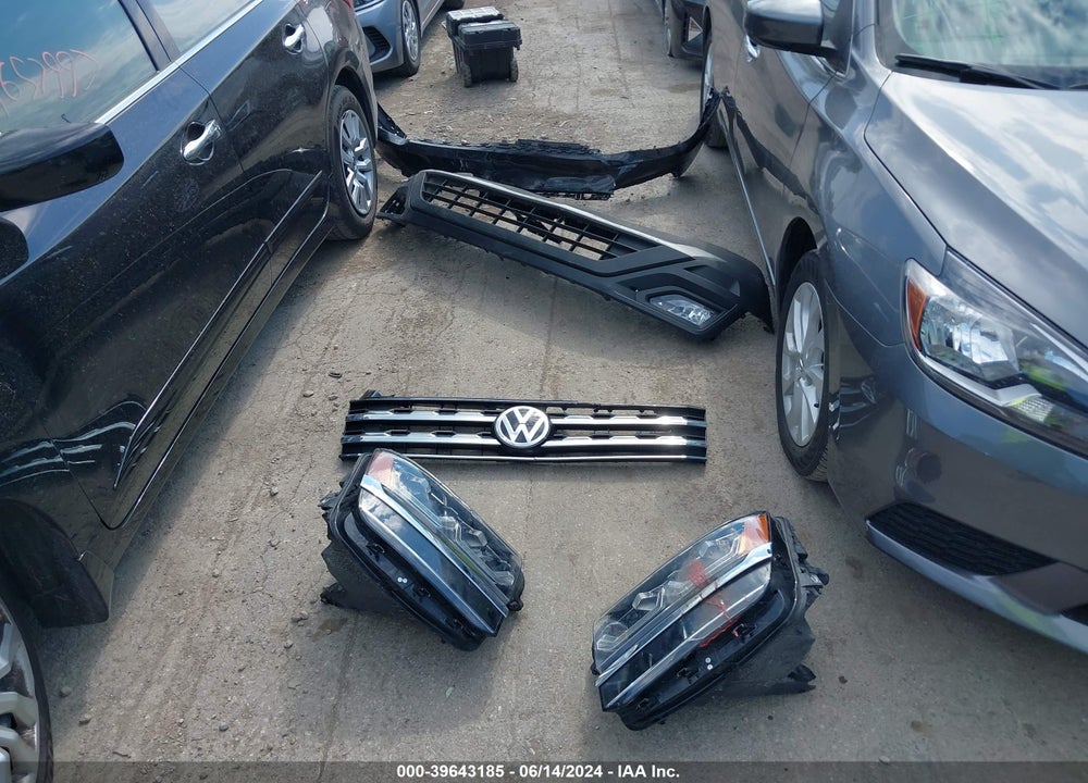 2019 VOLKSWAGEN ATLAS 3.6L V6 SE W/TECHNOLOGY VIN: 1V2UR2CA8KC616052