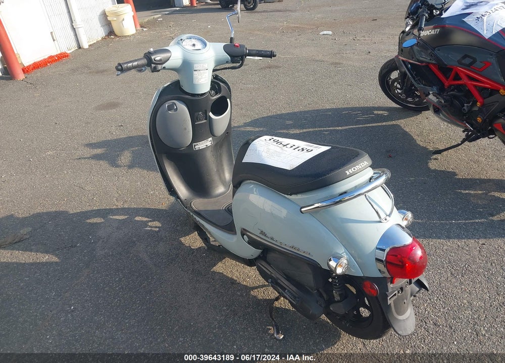 2022 HONDA NCW50 VIN: JH2AF7715NK502709