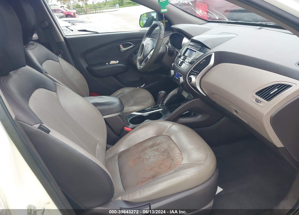 2013 HYUNDAI TUCSON LIMITED VIN: KM8JU3AC0DU656681