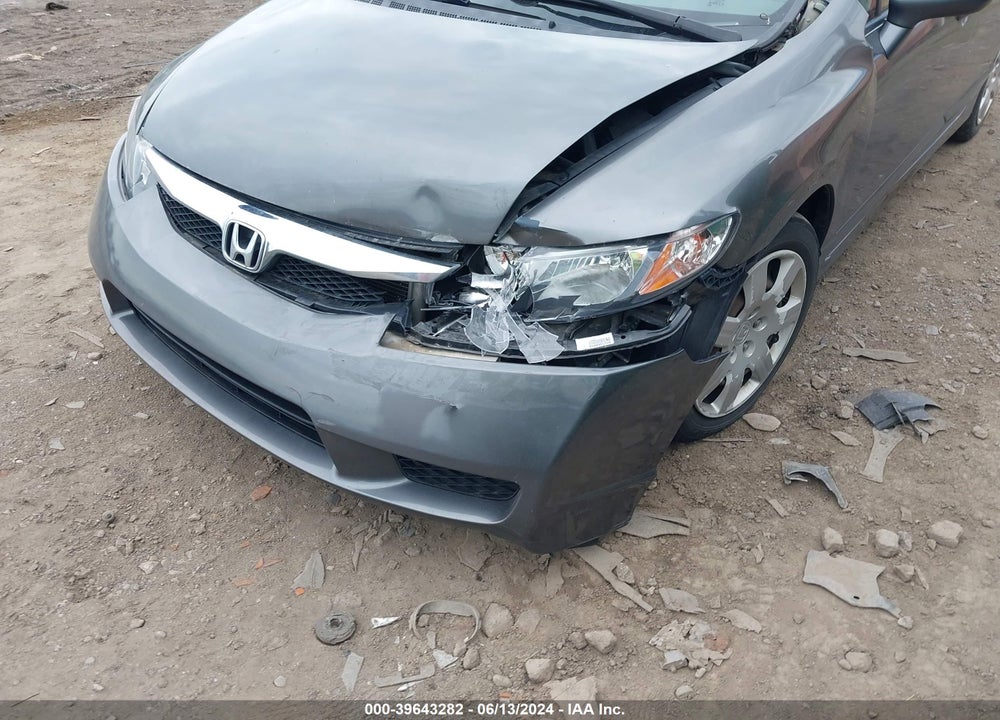 2010 HONDA CIVIC VIN: 2HGFA1F56AH322253