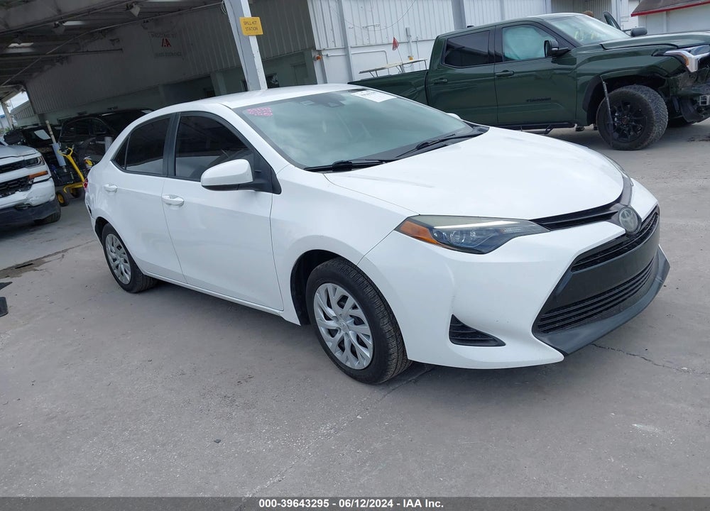 2019 TOYOTA COROLLA LE VIN: 5YFBURHE3KP880668