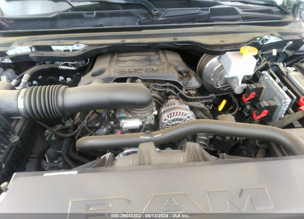 2022 RAM 1500 BIG HORN 4X2 6'4 BOX VIN: 1C6RREMT9NN467823